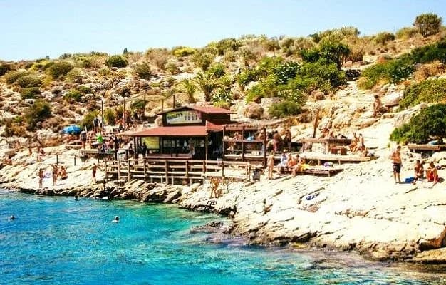 Limanakia Beach Bar